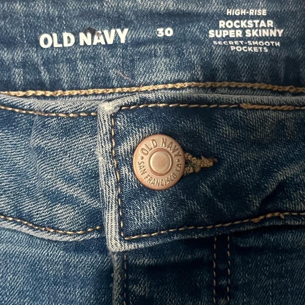 Old Navy High Rise Rockstar Super Skinny Jeans, Plus size 30. Blue. - Picture 7 of 9